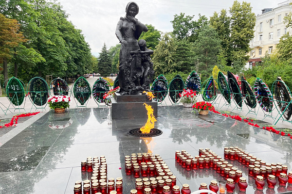 Белгородские газовики почтили память погибших в Великой Отечественной войне